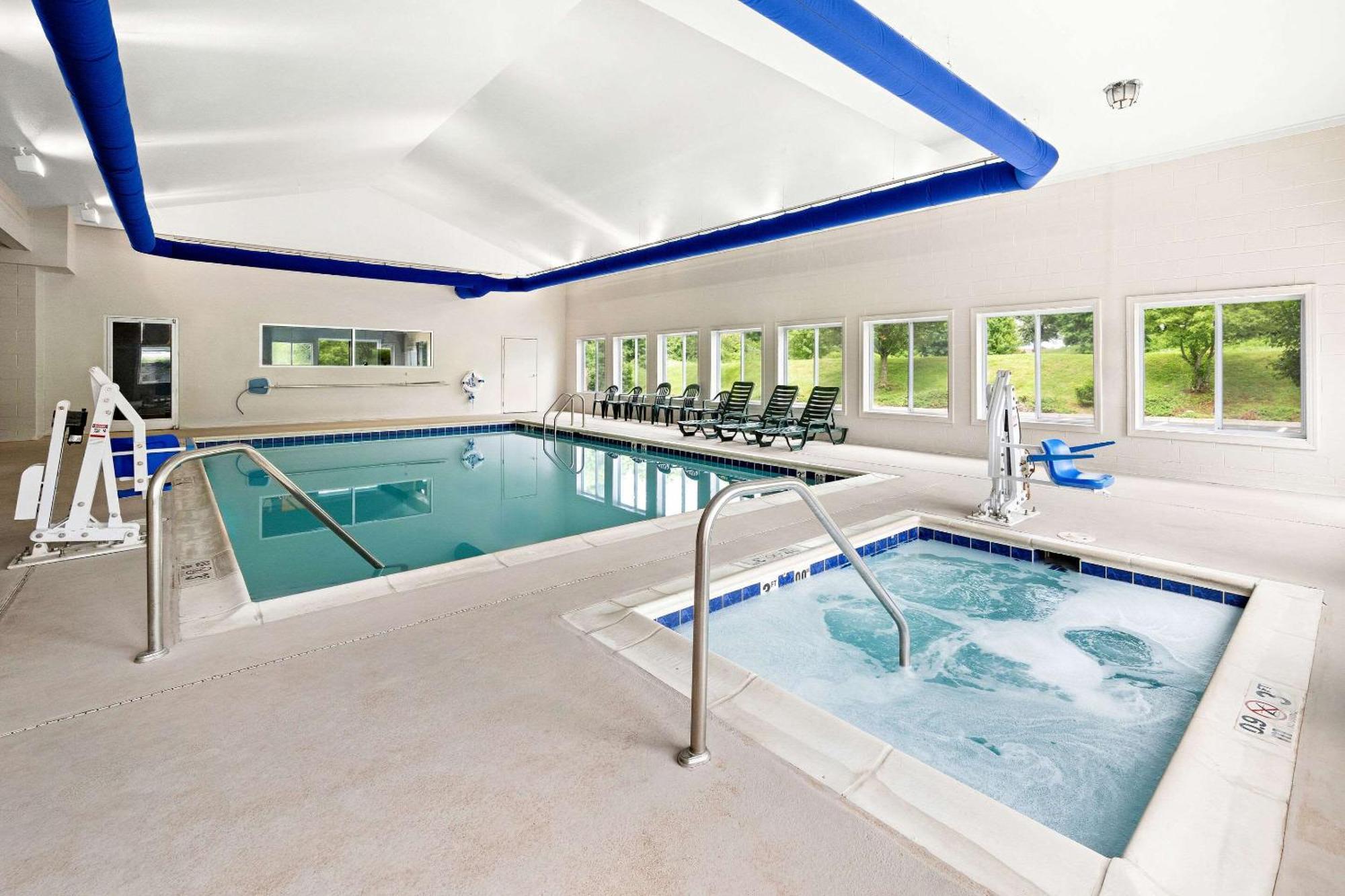 Comfort Suites Abingdon I-81 Ngoại thất bức ảnh